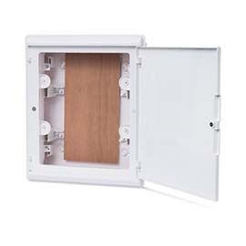 לוח תקשורת תחת הטיח 24 מודול NISKOBOX